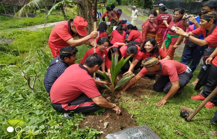 Gerakan Tanam Tanaman Upakara