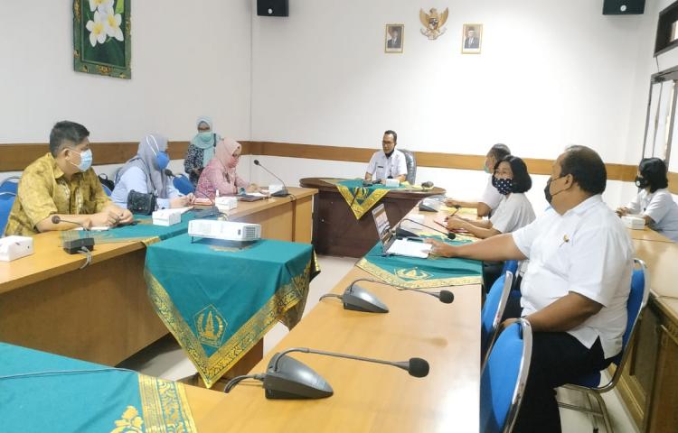 Ka. Diperpa Didampingi Kabid dan Jajaran Bidang PSP Pimpin Rapat Monitoring dan Evaluasi Kegiatan Jaringan Irigasi Tersier Dana APBN Tahun 2020 Bersama Dirjen Lahan dan Air Kementan RI