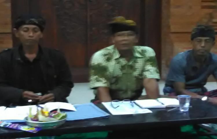 Rapat  Rutin Munduk Jempeng Subak Karang Dalem, Desa Taman Kecamatan Abiansemal tentang Pola Tanam dan Kartu Tani